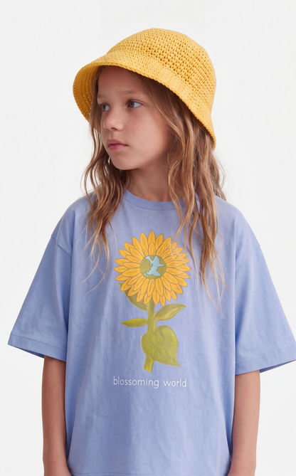 BLOSSOMING TEE