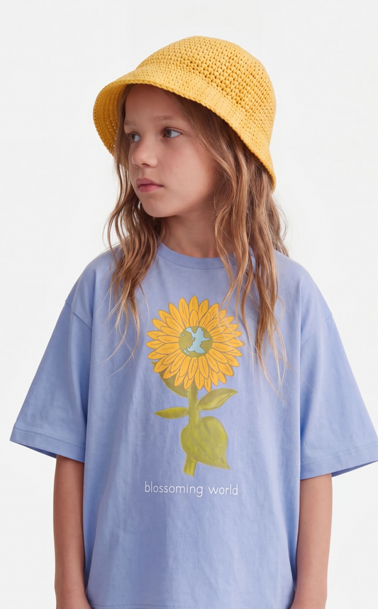 BLOSSOMING TEE